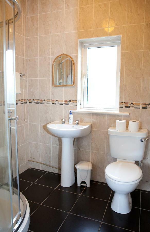 Inny Bay Bed And Breakfast Tang Екстер'єр фото